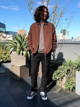 「NANO universe（ナノユニバース）のアイテム（スニーカー）」を使った、nano・universe men's STAFFさん（メンズ・173cm）の秋コーディネート
