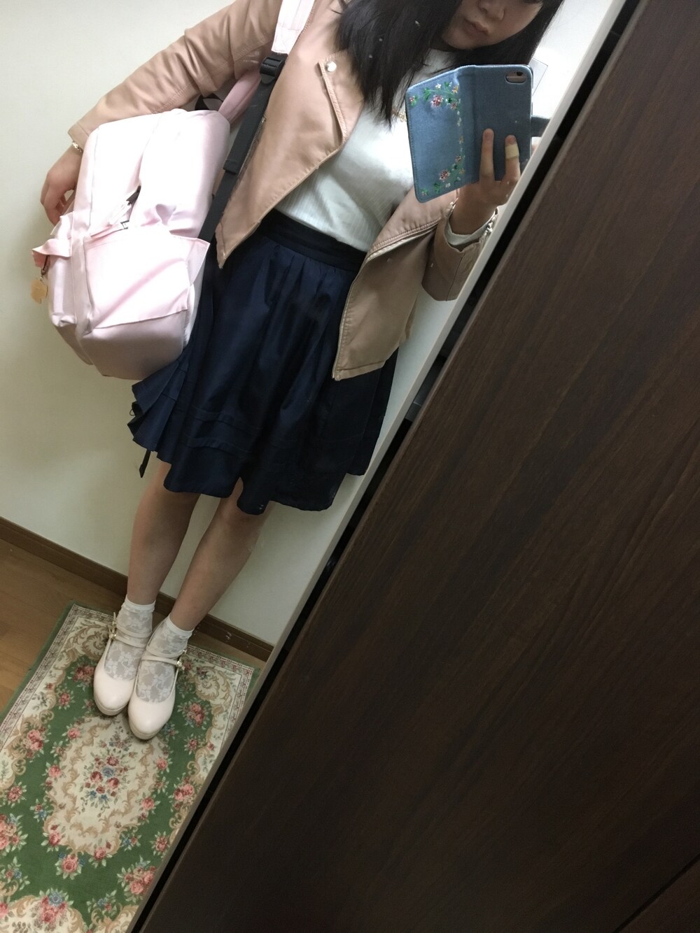 「いつもと違う自分、シンプルコーデ、Ank Rouge、OLIVE des OLIVE、nice claup、DAISO、大学生」｜「Ank Rougeの横タックギャザーSK（スカート、ブルー系）」を使った、funamonさん（レディース・152cm）の春コーディネートの1枚目の写真