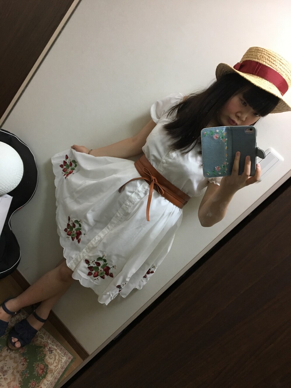 「MAJESTIC LEGON、dazzlin、Ank Rouge、サッシュベルト、ストロベリー刺繍、大学生」｜「dazzlinのナローリボンワイドベルト（ベルト、ブラウン系）」を使った、funamonさん（レディース・151cm）の夏コーディネートの1枚目の写真