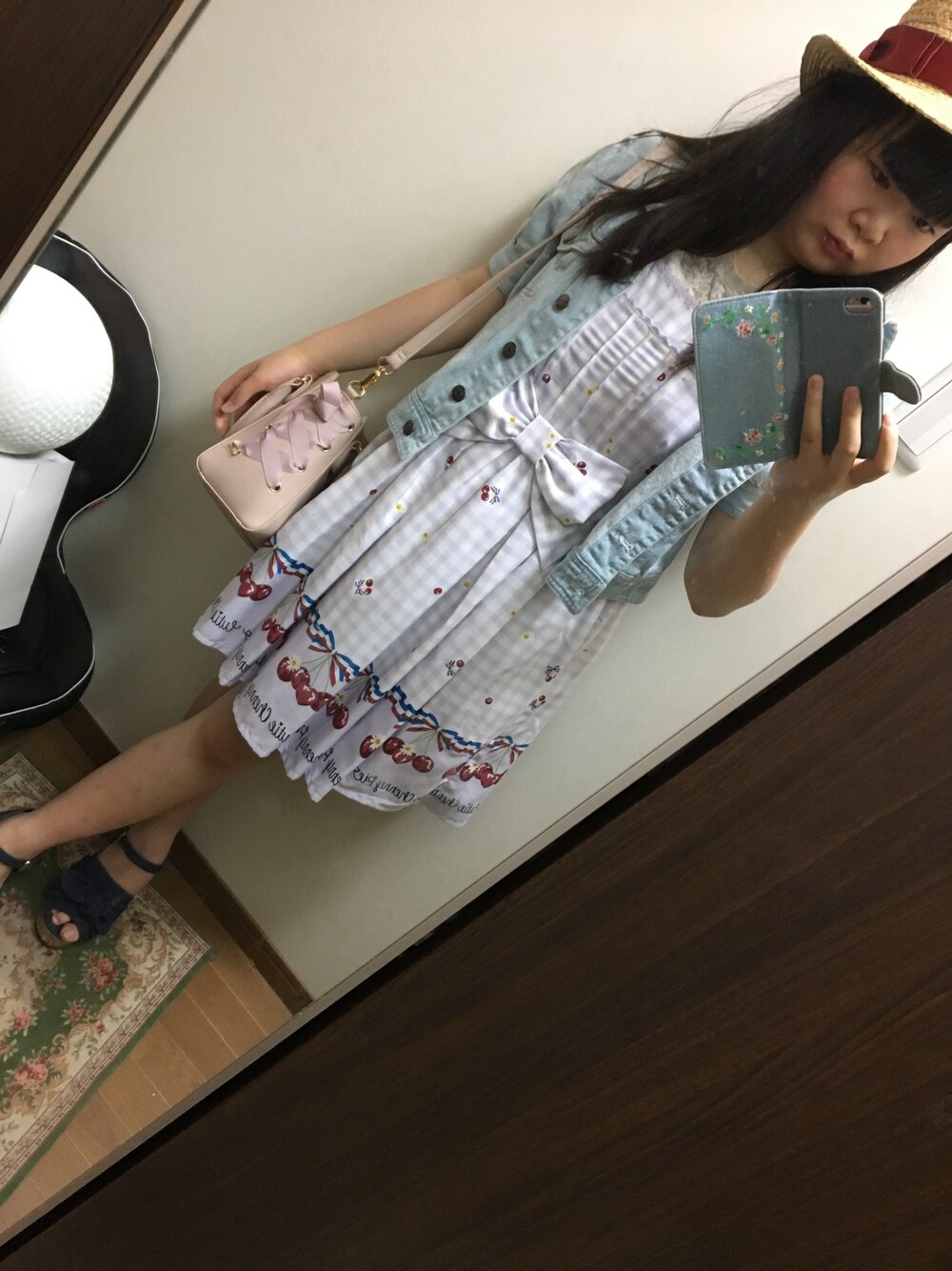 「MAJESTIC LEGON、LIZ LISA、夏コーデ、Ank Rouge、カンカン帽、Ank Rougeオリジナル柄、ギンガムチェリー柄」｜「Ank Rougeのアイテム（ジャンパースカート、パープル系）」を使った、funamonさん（レディース・151cm）の夏コーディネートの1枚目の写真
