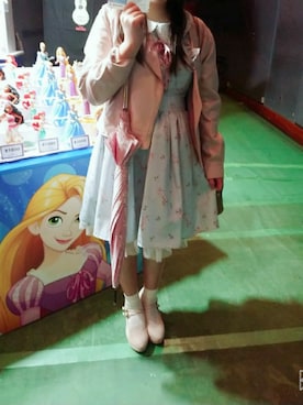「MAJESTIC LEGON（マジェスティックレゴン）のアイテム（ライダースジャケット）」を使った、funamonさん（レディース・152cm）の秋コーディネート