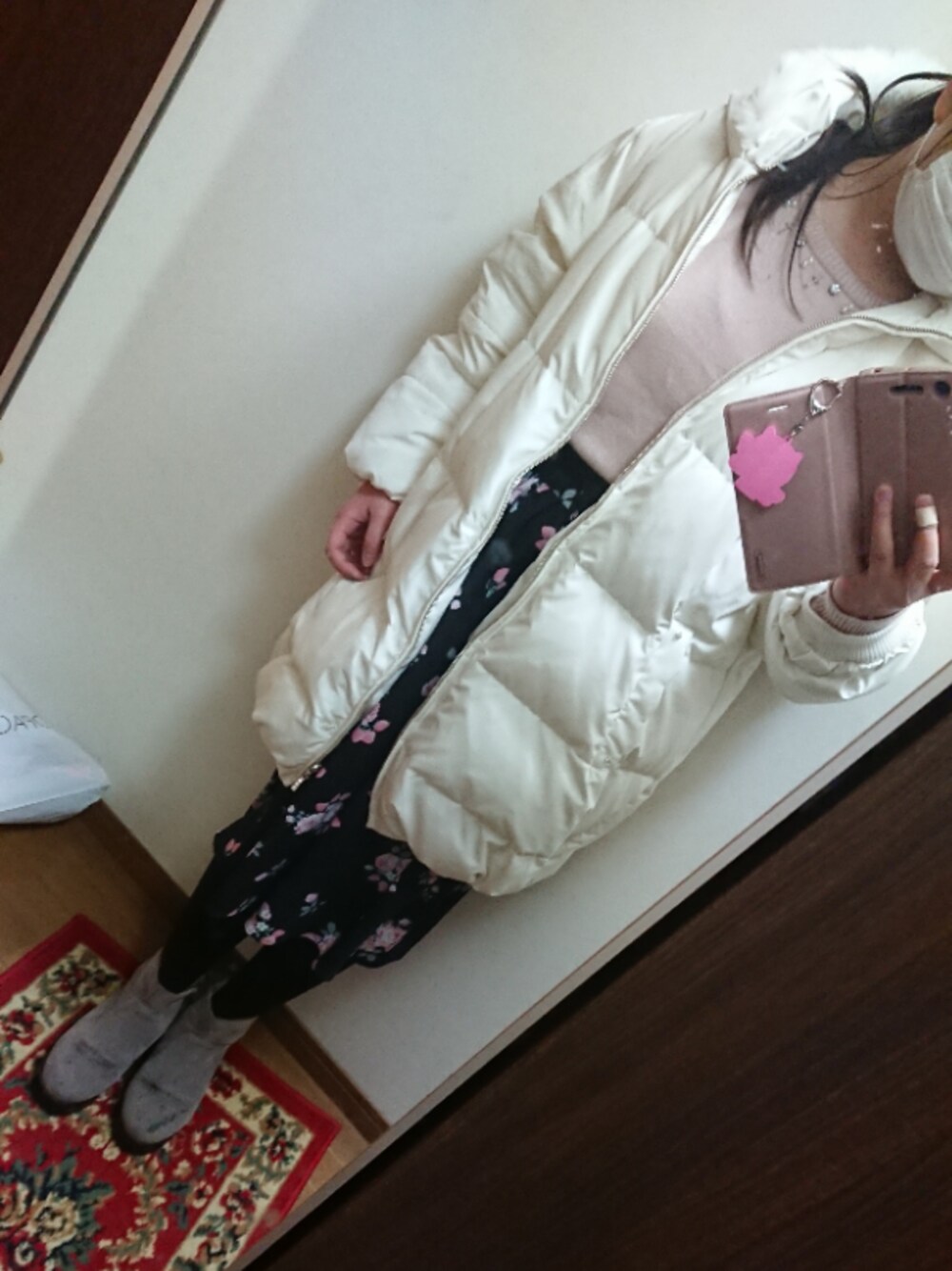 「Ank Rouge、MAJESTIC LEGON、LODISPOTTO、19800円のコートを1750円で購入した、スカートも半額で購入、池袋店限定スカート、通勤コーデ」｜「Ank Rougeのアイテム（スカート、ブルー系）」を使った、funamonさん（レディース・152cm）の冬コーディネートの1枚目の写真
