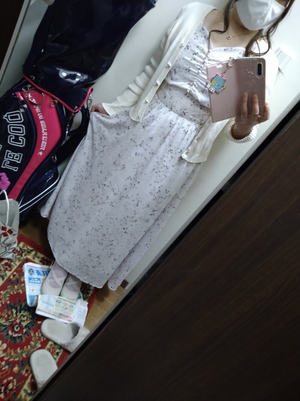「春コーデ、休日コーデ、noela、LODISPOTTO、threeppy、300円靴下、おしゃれさんと繋がりたい、フェミニン」｜「Noelaのフラワーロングワンピース（ワンピース、ピンク系）」を使った、funamonさん（レディース・152cm）の春コーディネートの1枚目の写真
