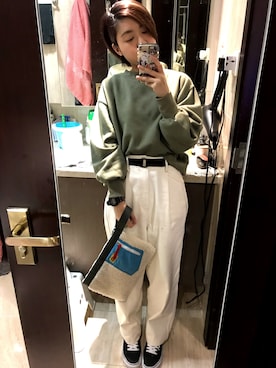 「niko and...（ニコアンド）のアイテム（クラッチバッグ）」を使った、S.  Janeさん（レディース・158cm）の冬コーディネート