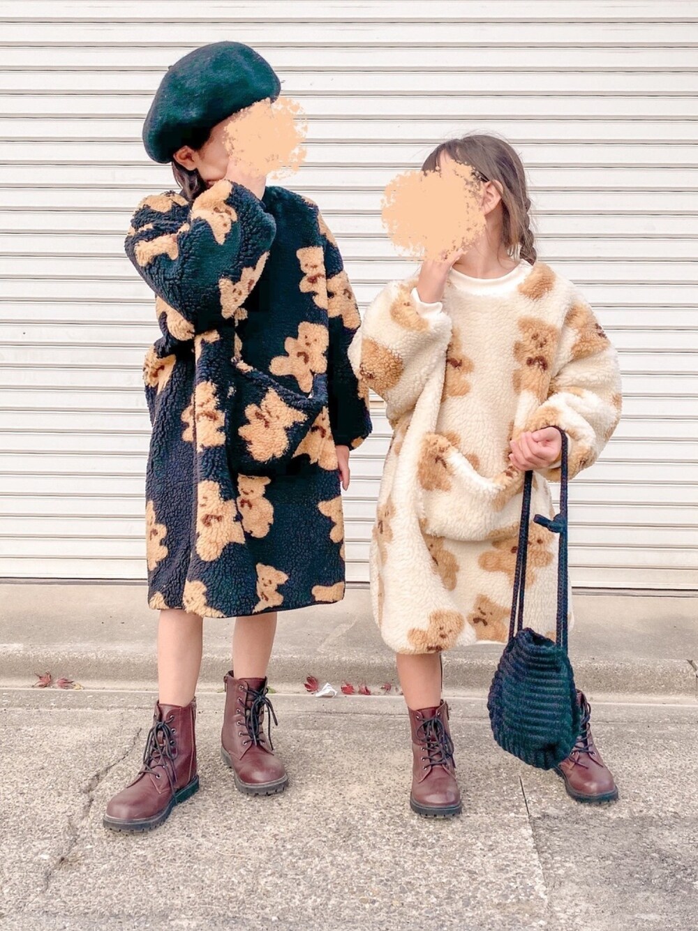 「休日スタイル、こどもコーデ、おそろいコーデ、kids、ボア、韓国子供服、ベアー、姉妹コーデ、女の子、ワンピース」｜「BRANSHESのウールベレー帽（ハンチング/ベレー帽、ブラック系）」を使った、ɴɪᴄᴏ.ᴀʏᴀさん（キッズ・110cm）の冬コーディネートの1枚目の写真