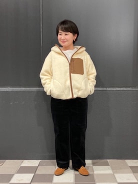 「ALBEROLA（アルベローラ）のアイテム」を使った、coen たむらさん（レディース・155cm）の秋コーディネート