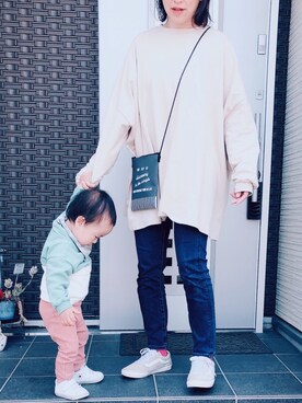 「reca（レカ）のゆったりラフな着心地◆超ビッグシルエットカットソー（Tシャツ/カットソー）」を使った、𝐦𝐚𝐱𝐡𝐨𝐧𝐞𝐲さん（レディース・160cm）の春コーディネート