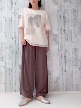 「おさんぽスタイル」｜「アイテム（パンツ）」を使った、𝐦𝐚𝐱𝐡𝐨𝐧𝐞𝐲さん（レディース・160cm）の春コーディネート