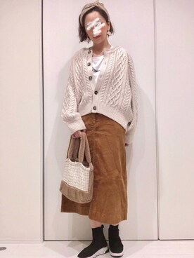 「c.u.l（シーユーエル）のアイテム（シューズ）」を使った、𝐦𝐚𝐱𝐡𝐨𝐧𝐞𝐲さん（レディース・160cm）の秋コーディネート
