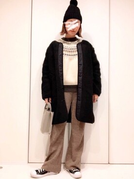 「GeeRA（ジーラ）のアイテム（その他アウター）」を使った、𝐦𝐚𝐱𝐡𝐨𝐧𝐞𝐲さん（レディース・160cm）の冬コーディネート