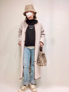 「パイピングコート」｜「アイテム（スウェット）」を使った、𝐦𝐚𝐱𝐡𝐨𝐧𝐞𝐲さん（レディース・160cm）の冬コーディネート