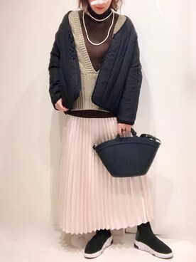 「c.u.l（シーユーエル）のアイテム（シューズ）」を使った、𝐦𝐚𝐱𝐡𝐨𝐧𝐞𝐲さん（レディース・160cm）の冬コーディネート