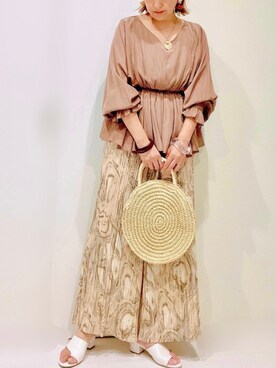 𝐦𝐚𝐱𝐡𝐨𝐧𝐞𝐲さん（レディース・160cm）の春コーディネート