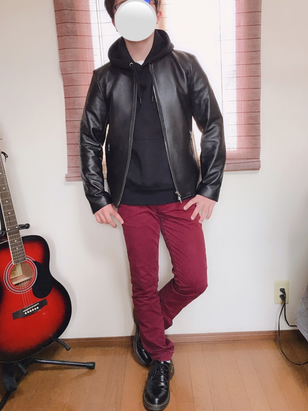 「いいね返し、プチプラ、プチプラコーデ、ユニクロ、UNIQLO、ライダース、Dr.Martens、春コーデ、高校生、おしゃれさんと繋がりたい」｜「Dr. MartensのDr.Martens / ドクターマーチン 1461 3EYE GIBSON SHOE 3ホール ギブソン シューズ（ドレスシューズ、ブラック系）」を使った、ゆうひくん［低身長男子 ］さん（メンズ・165cm）の春コーディネートの1枚目の写真