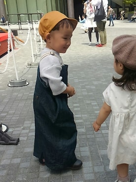 「ワッフルクルーネックＴ」｜「アイテム（サロペット/オーバーオール）」を使った、たろうさん（キッズ・90cm）の夏コーディネート