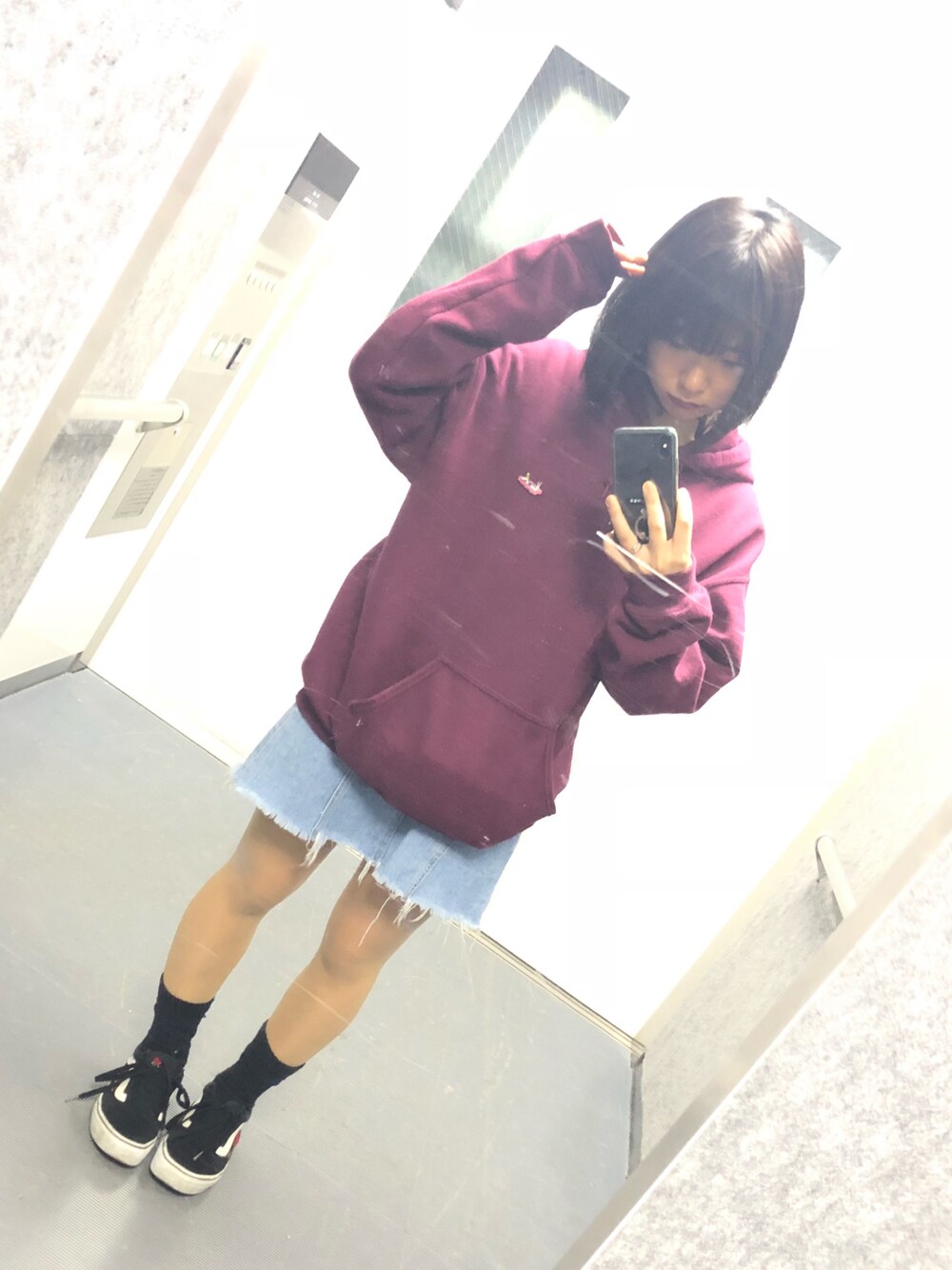 「ストリート服が好き、秋のコーデ、fathom、VANS、oldskool、オーバーサイズ」｜「fathomのアイテム（パーカー、レッド系）」を使った、ringoさん（レディース・157cm）の秋コーディネートの1枚目の写真