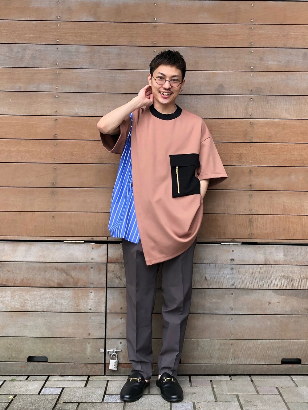 「CULLNIの【CULLNI】STUDIOUS限定 STRIPE COMBINATION PO（Tシャツ/カットソー、ピンク系）」を使った、chibikoba0819さん（メンズ・160cm）の春コーディネートの1枚目の写真
