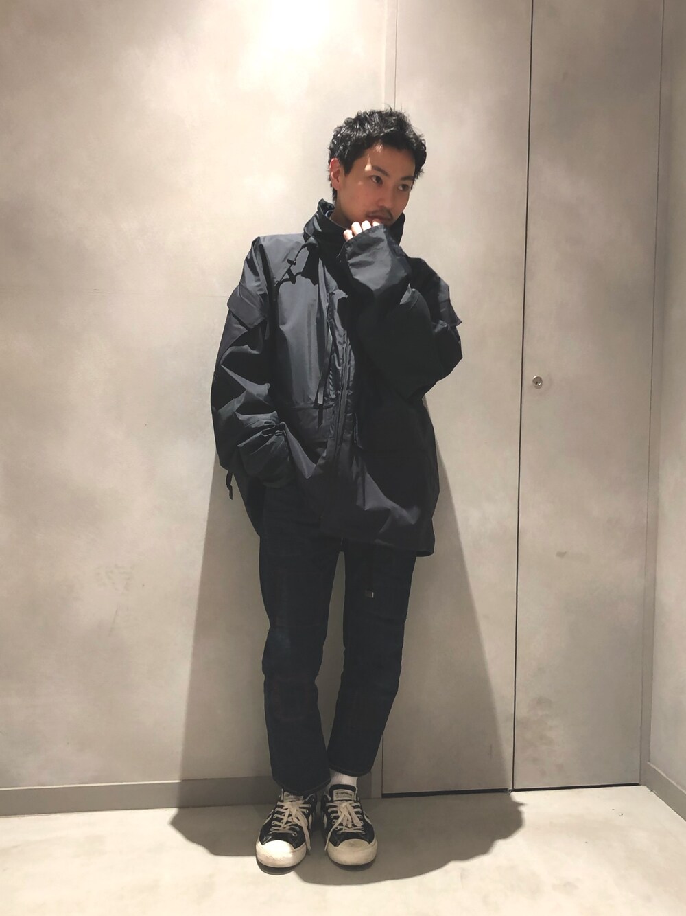 「今日のコーデ、ビックシルエット」｜「N.HOOLYWOODの【N.HOOLYWOOD】別注ECWCS（ミリタリージャケット、ブラック系）」を使った、chibikoba0819さん（メンズ・160cm）の秋コーディネートの1枚目の写真