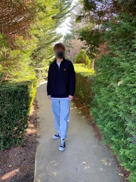 「Carhartt（カーハート）のCarhartt/カーハート I027014890019F ハーフジップアップトレーナー（スウェット、ブラック系）」を使った、0613anjyutoさん（メンズ・172cm）の春コーディネート