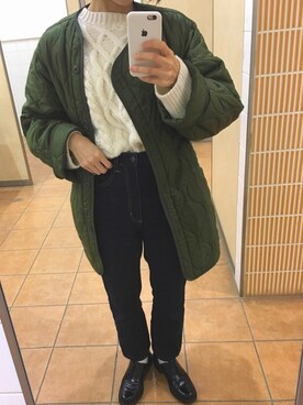 「ハイウエストストレートジーンズ」｜「アイテム（ミリタリージャケット）」を使った、なぁさんさん（レディース・153cm）の冬コーディネート