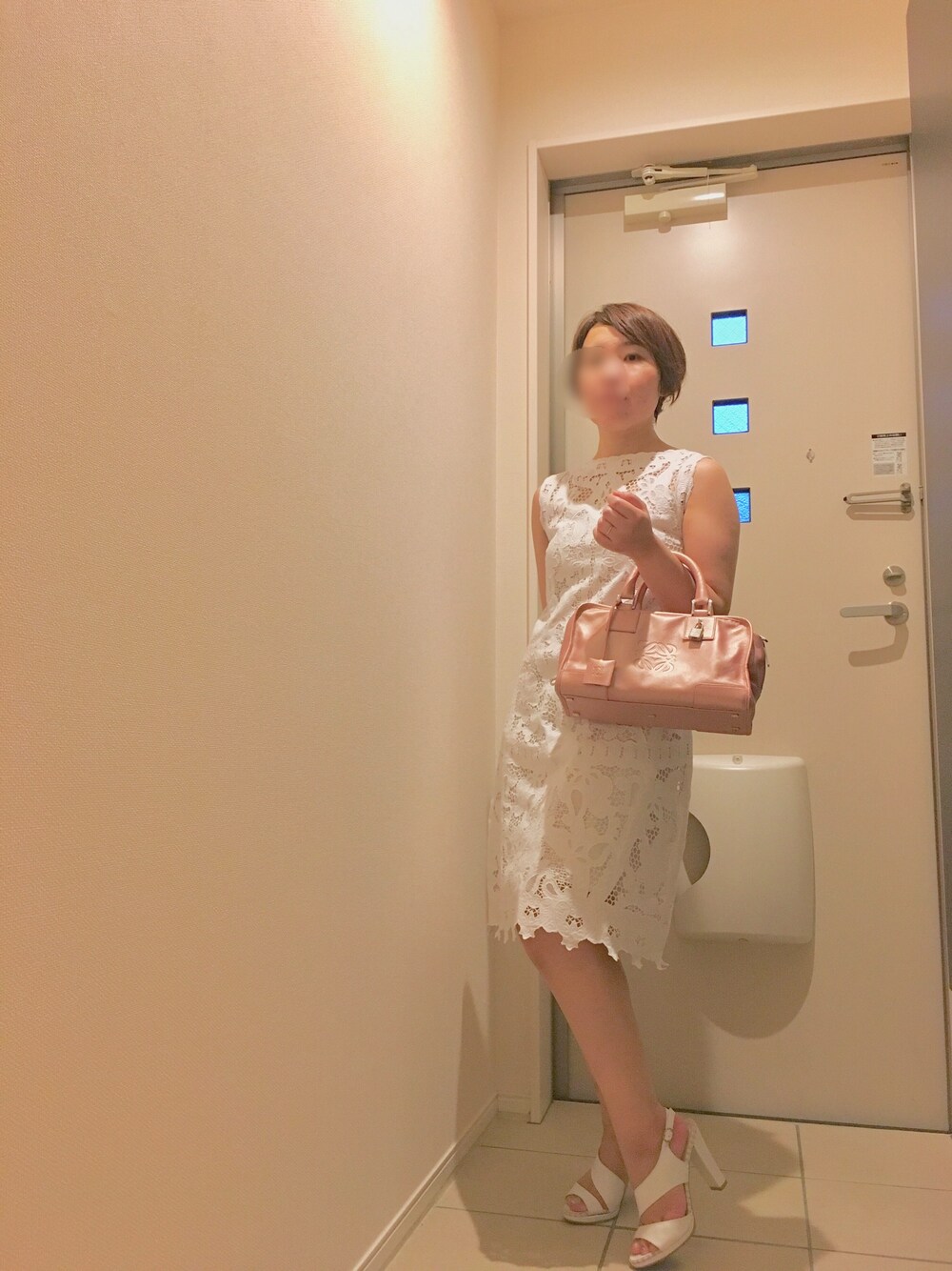 「夏、シンプル、大人ガーリー、キレイめ、スカート」｜「DIANAのアイテム（サンダル、ホワイト系）」を使った、hannaさん（レディース・149cm）の夏コーディネートの1枚目の写真