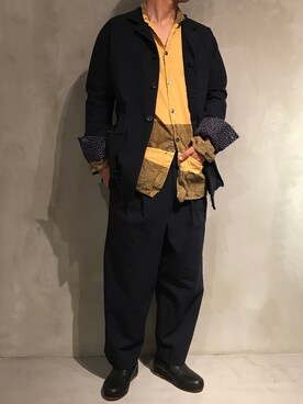 「イエロー」｜「アイテム（スリッポン）」を使った、Hideya -吾亦紅-さん（メンズ・173cm）の秋コーディネート