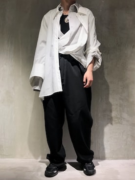 「Yohji Yamamoto（ヨウジヤマモト）のアイテム（パンツ）」を使った、Hideya -吾亦紅-さん（メンズ・173cm）の春コーディネート