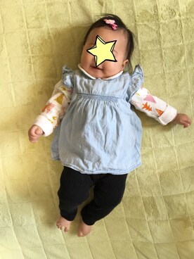 「babygap」｜「アイテム（チュニック）」を使った、じゃすみんさん（キッズ・60cm）の春コーディネート