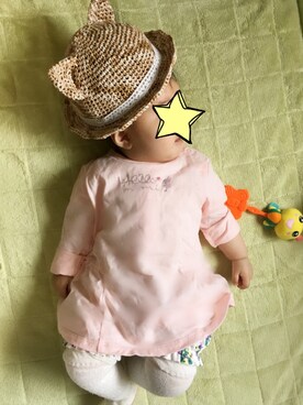 「KP（ケーピー）のアイテム（パンツ）」を使った、じゃすみんさん（キッズ・60cm）の春コーディネート