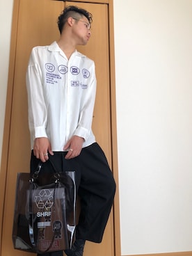 「SHAREEF（シャリーフ）のアイテム（バッグ）」を使った、OZL10さん（メンズ・175cm）の秋コーディネート