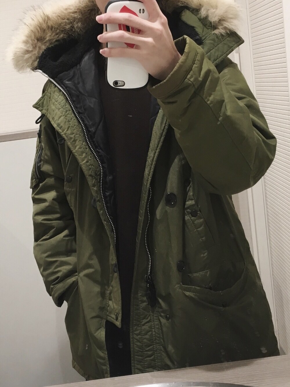 「N-3B、spiwak、TOMMY HILFIGER、vintage、military、military mix」｜「VINTAGEのアイテム（ダッフルコート、グリーン系）」を使った、zzzさん（メンズ・176cm）の冬コーディネートの1枚目の写真