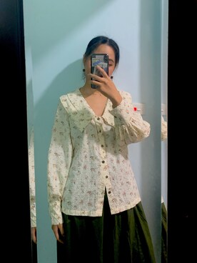 「midiskirt」｜Thanh Hàさん（レディース・168cm）の春コーディネート