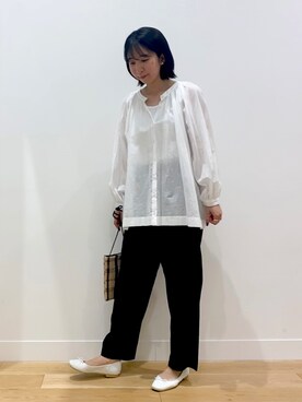 タンクトップを使った モノクロコーデ の人気ファッションコーディネート Wear