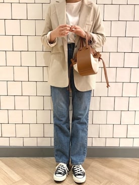 「韓国のアイテム（デニムパンツ、ブルー系）」を使った、pikaさん（レディース・163cm）の春コーディネート