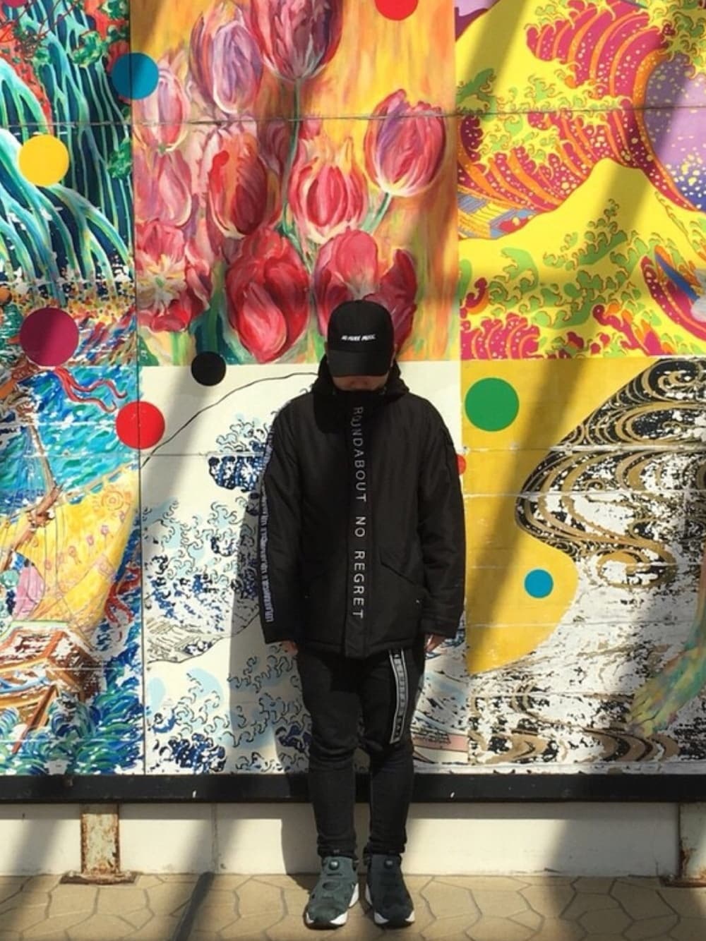 「リーボックラブ」｜「OKAMOTO'Sのアイテム（キャップ、ブラック系）」を使った、M4S4T0さん（メンズ・160cm）の春コーディネートの1枚目の写真