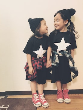 「CONVERSE（コンバース）のアイテム（ワンピース/ドレス）」を使った、子持ちししゃも🐟さん（キッズ・100cm）の春コーディネート