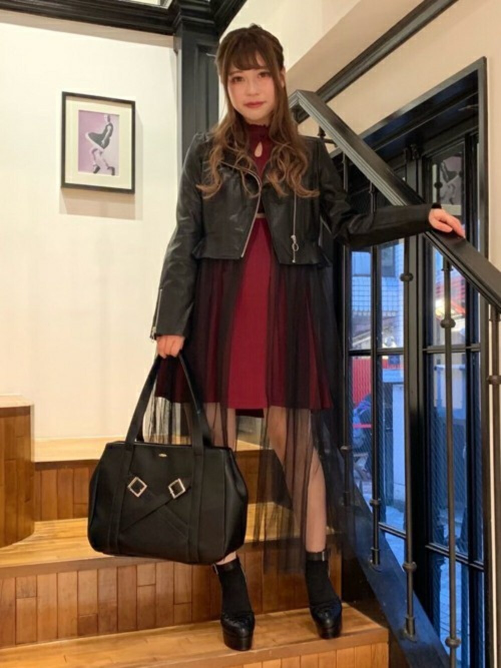 「トートバッグ、ワンピース、パンプス、ライダース、ライダースジャケット、ライダースコーデ」｜「EATMEのチュールコンビライダースジャケット（ライダースジャケット、ブラック系）」を使った、eatme-staffさん（レディース・150cm）の春コーディネートの1枚目の写真
