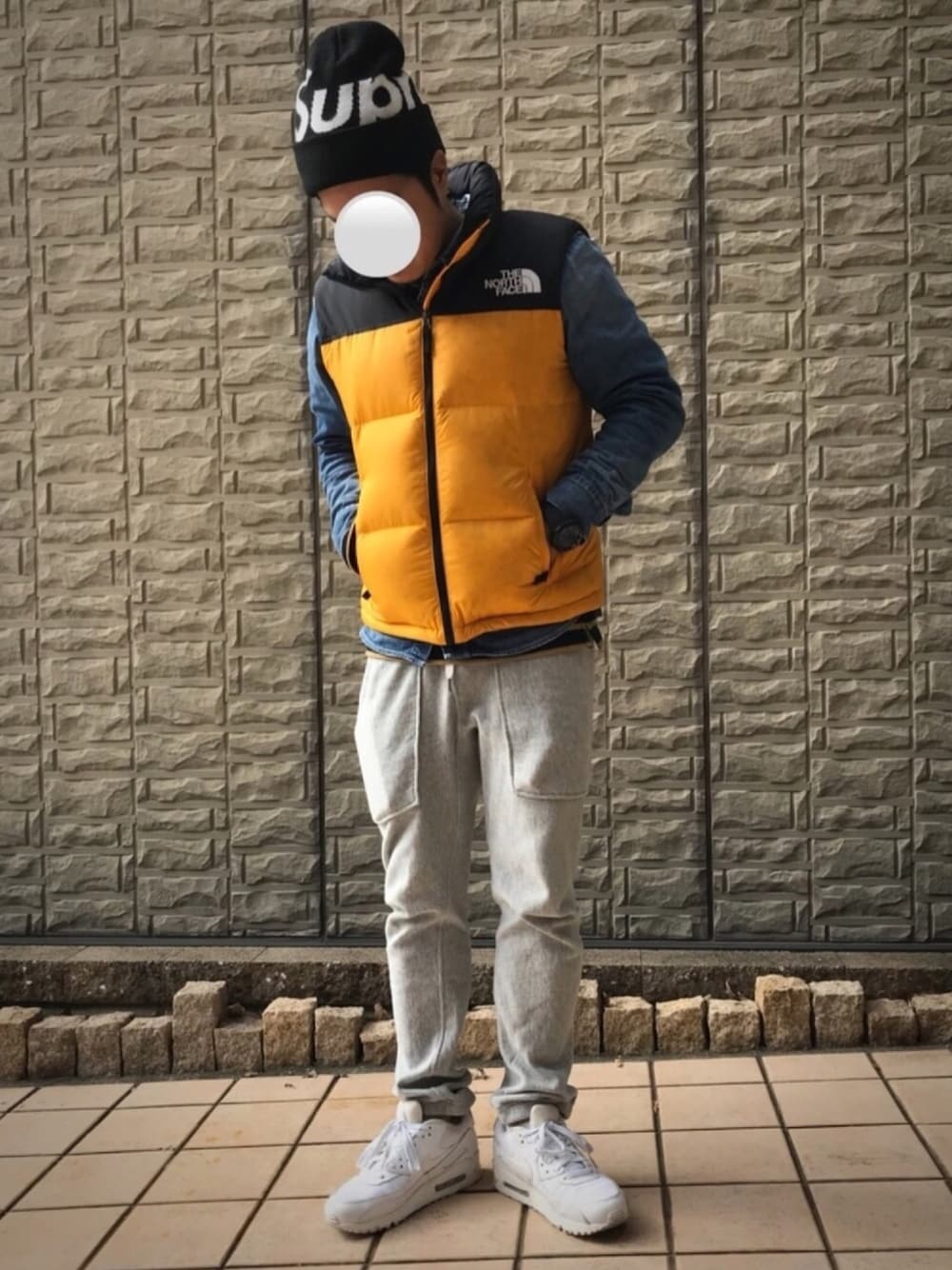 THE NORTH FACE イエローダウンベスト Lサイズ THE NORTH FACEのダウンベスト(イエロー系)を使った人気