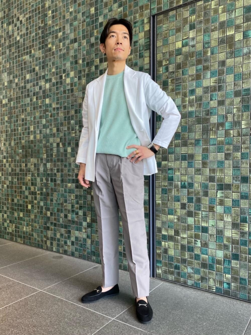 「FERRANTEの＜FERRANTE (フェランテ) ＞ N/VIENA BIT（スリッポン、ブラック系）」を使った、IMさん（メンズ・174cm）の春コーディネートの1枚目の写真