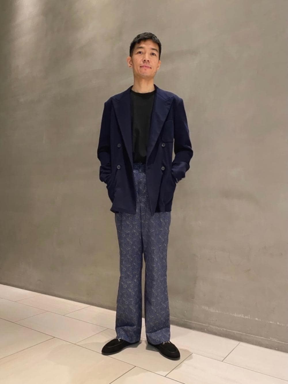 「FERRANTEの＜FERRANTE (フェランテ) ＞ N/VIENA BIT（スリッポン、ブラック系）」を使った、IMさん（メンズ・174cm）の夏コーディネートの1枚目の写真