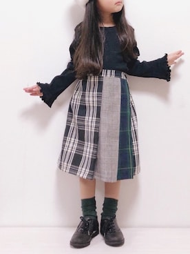 「アイテム（スカート）」を使った、RIOさん（キッズ・100cm）の秋コーディネート