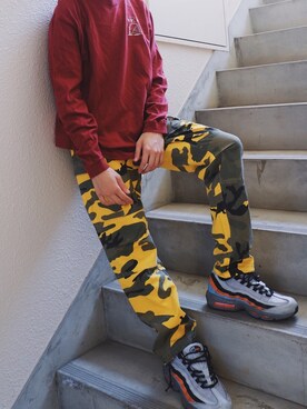 「アイテム（カーゴパンツ、イエロー系）」を使った、まみこ部さん（メンズ・173cm）の秋コーディネート