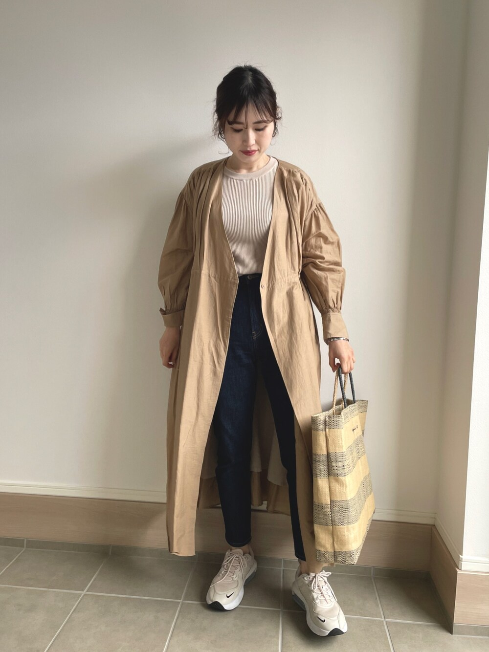 ELENDEEK（エレンディーク）の「カシュクールギャザーワンピースコート