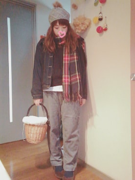 「DHOLIC（ディーホリック）のアイテム（ストール/ショール）」を使った、maimaiko☺さん（レディース・163cm）の秋コーディネート