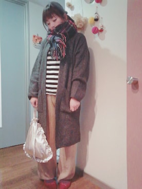 「DHOLIC（ディーホリック）のアイテム（ストール/ショール）」を使った、maimaiko☺さん（レディース・163cm）の秋コーディネート