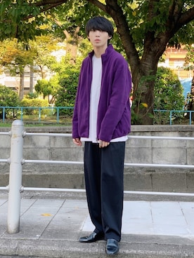 「アイテム（スリッポン）」を使った、がーさん（メンズ・177cm・20代）の秋コーディネート