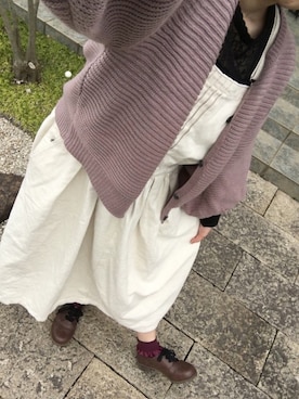 「くすみピンク」｜「アイテム（ジャンパースカート）」を使った、とねちゃんさん（レディース・159cm）の春コーディネート