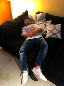 「DIESEL（ディーゼル）の00SU3F0685I（デニムパンツ、ブルー系）」を使った、UENTSUさん（メンズ・170cm）の夏コーディネート