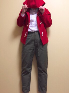 「アイテム（ダッフルコート、レッド系）」を使った、Emmaさん（レディース・164cm）の秋コーディネート