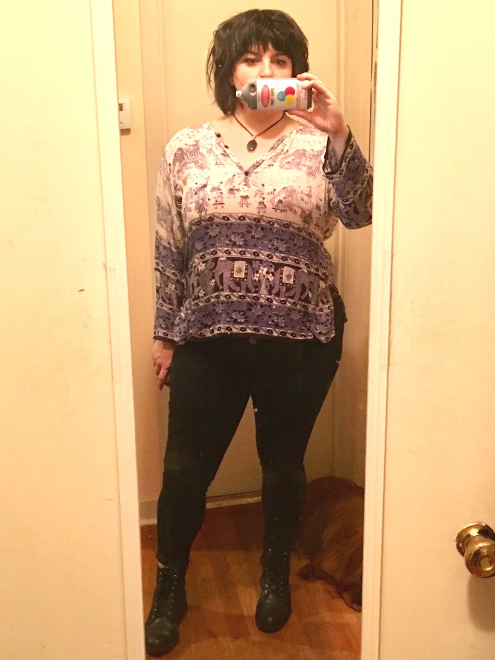 「vintage、skinny jeans、combat boots、working style、ootd、plussize、GAP、curvy」｜「VINTAGEのアイテム（トップス、ブルー系）」を使った、sugarbonezさん（レディース・168cm）の冬コーディネートの1枚目の写真